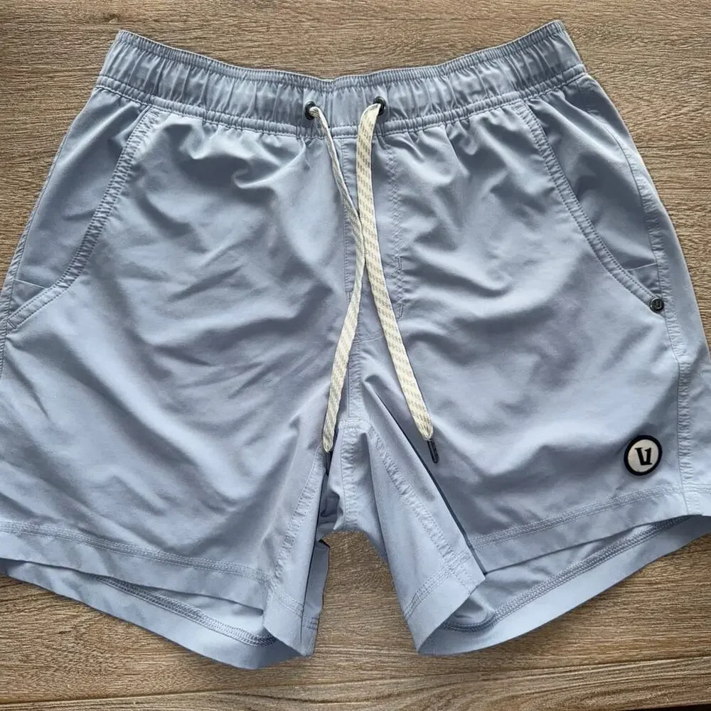 Vuori Men’s Kore Shorts Light Blue 5” Lined Sz XS